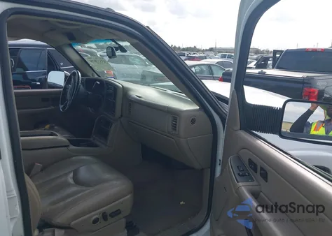 2005 GMC Sierra 2500Hd Slt из США, поврежденный, VIN 1GTHK23295F891111